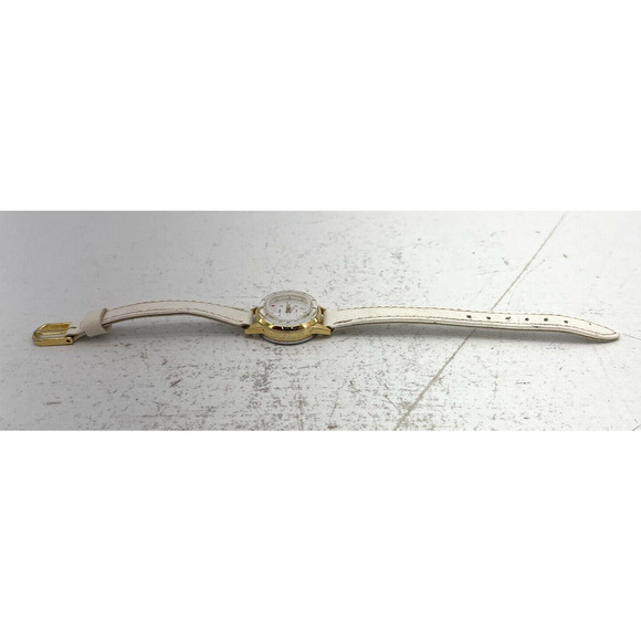 Vintage DE LUXE Islands Express Ladies Wristwatch W/ White Band Works - Picture 4 of 8